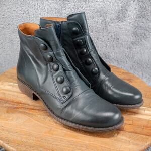 MIZ MOOZ Louise Green Leather Ankle Booties Sz 9 Vintage Button Steampunk